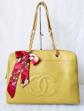 Auth Chanel CC Caviar Coco Mark Shoulder Bag